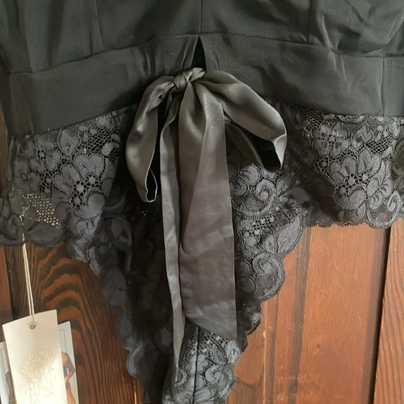 We Are HAH Take HAH Bow Black Lace Reversible Bodysuit - Picture 7 of 8